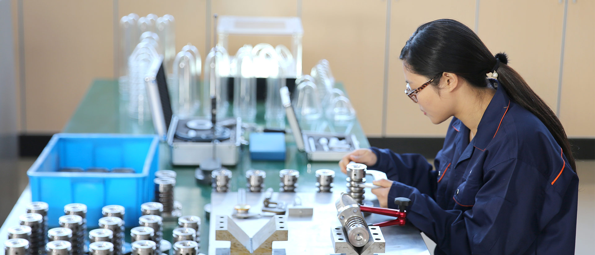 På tal om formsprutningsprocessen för PET-förform